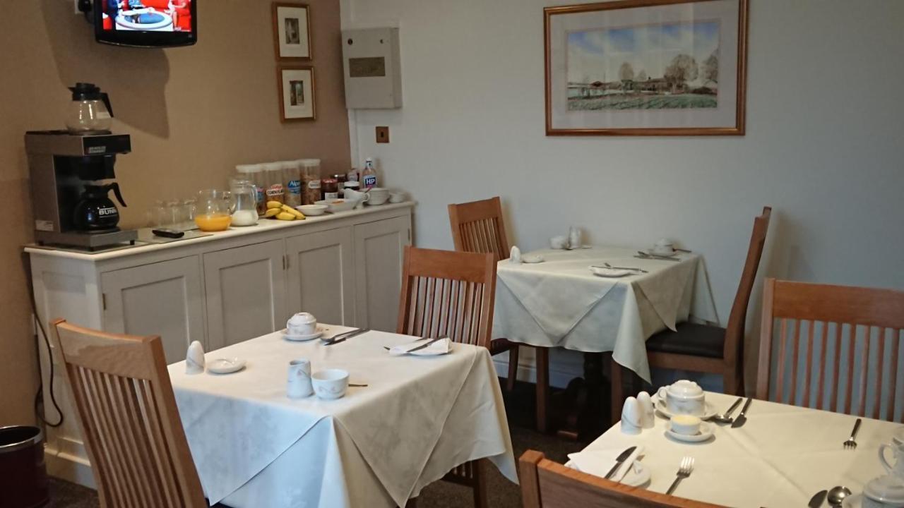 Geordie Pride Lodge Liversedge Eksteriør bilde
