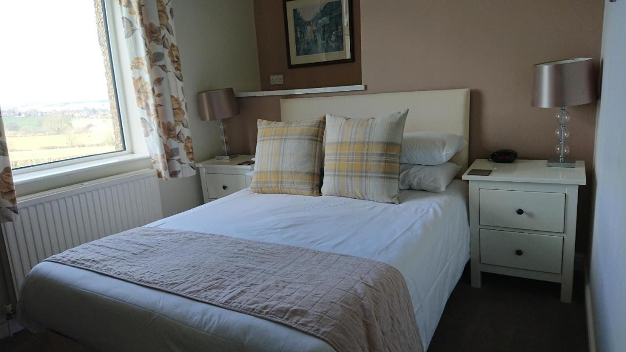 Geordie Pride Lodge Liversedge Eksteriør bilde
