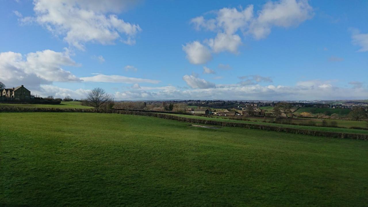 Geordie Pride Lodge Liversedge Eksteriør bilde